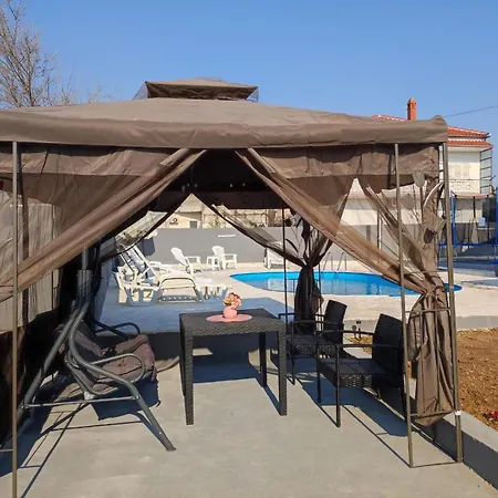 Laura Villa Galovac (Zadar)