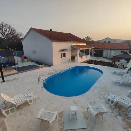 Laura Villa Galovac (Zadar)